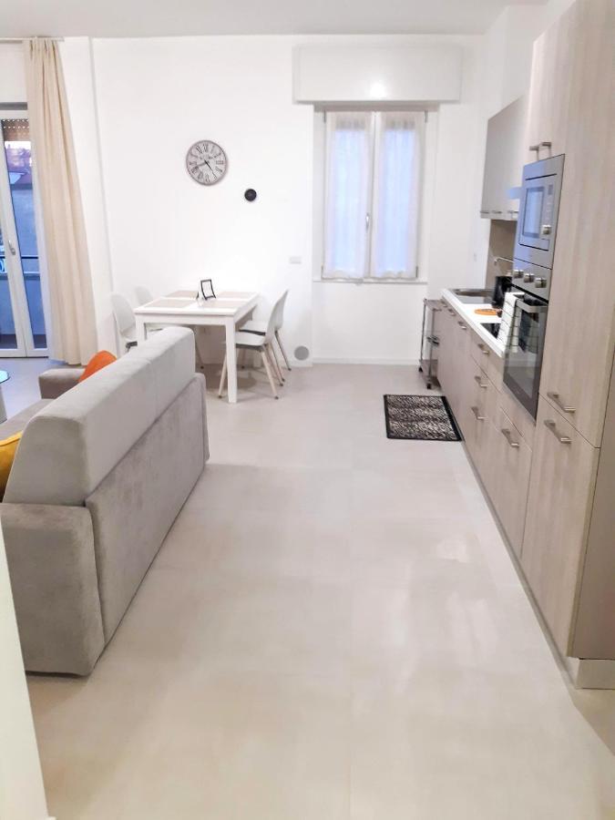Suite Rent Milan 2 Luaran gambar